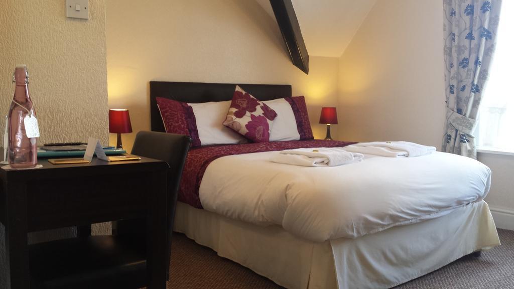 Ascot House (adults Only) 4*