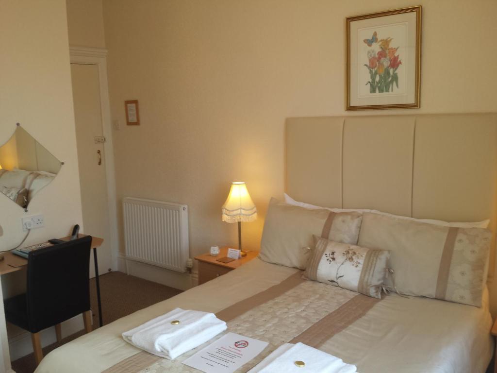 Guest house Ascot House (adults Only) 4*